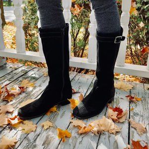 La Canadienne. Black Suede, Square Toe, Side Zip Boots. Size 8.5.